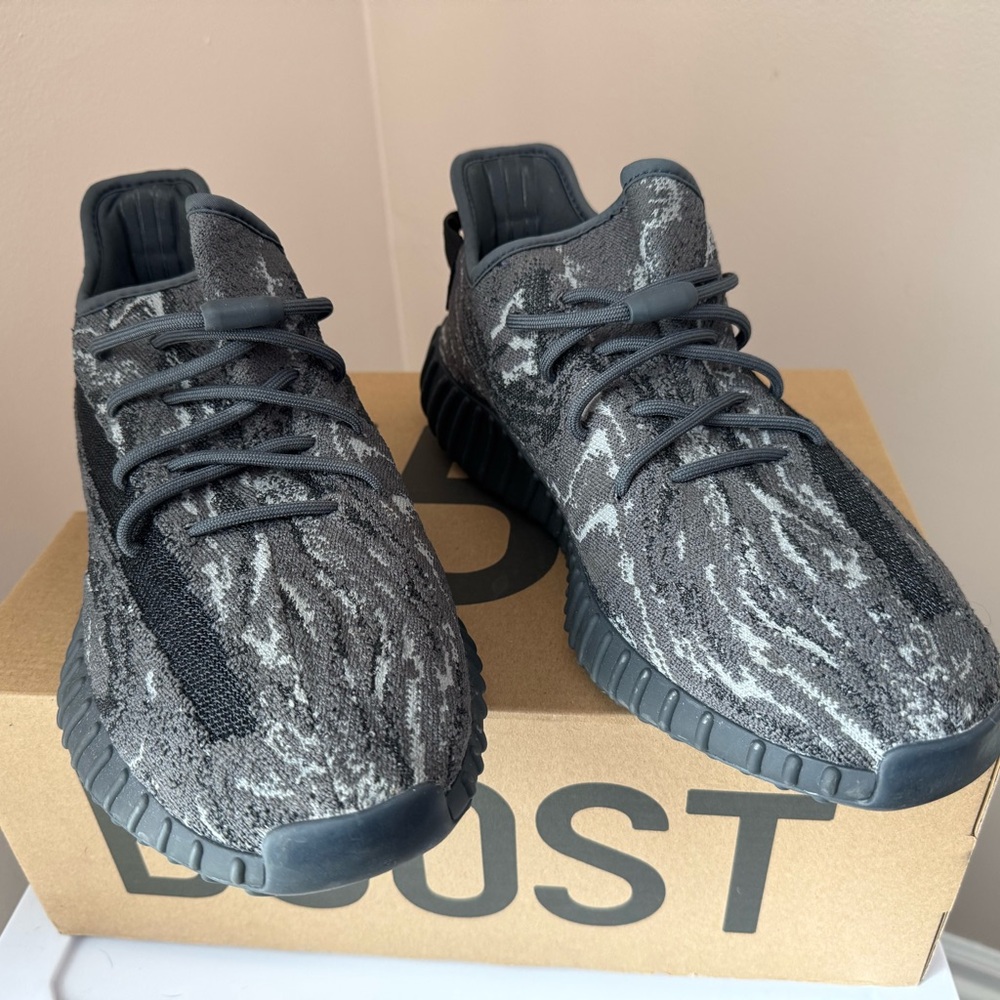 Adidas Yeezy Boost 350 V2 in Black and Gray